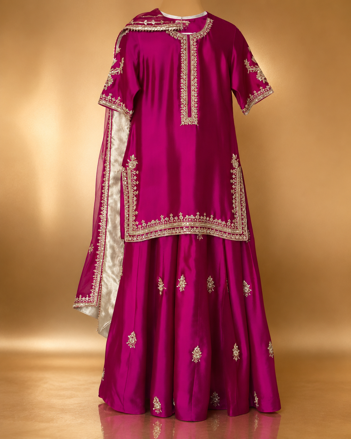 Zarah Kameez & Skirt 3-Piece Set in magenta with silver-gold embroidery, short kameez over a full flared skirt with matching dupatta